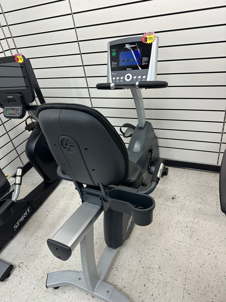 Life Fitness Recumbent Bike